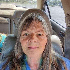 Meet your Posher, Deborah